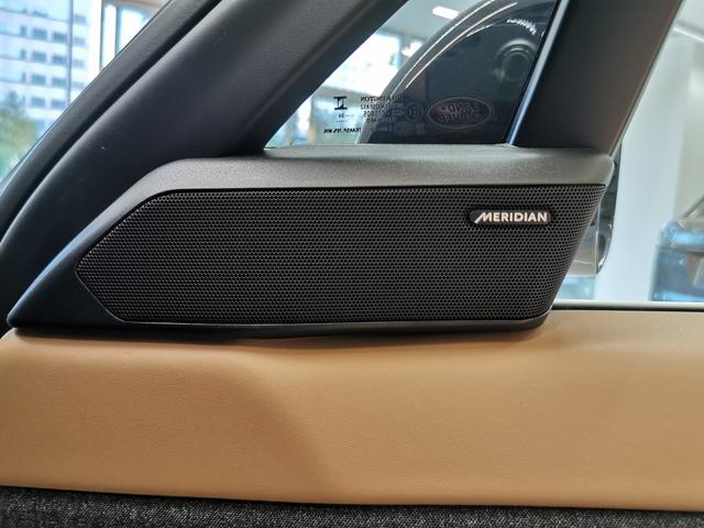 【ＭＥＲＩＤＩＡＮサウンドシステム】英国の高級オーディオブランド「ＭＥＲＩＤＩＡＮ」のサウンドシステムです。上質なドライブには上質な音響を。