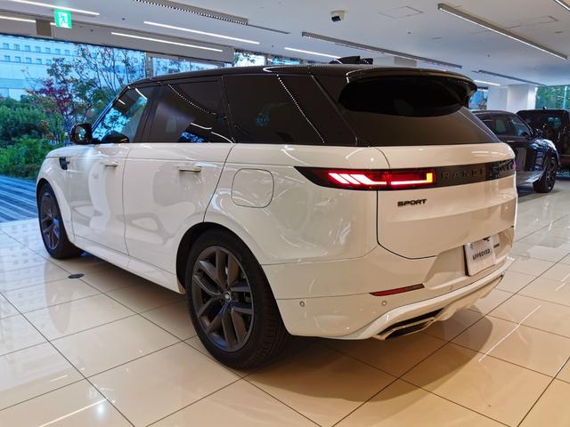 当店は年間５００台以上の認定中古車を販売・御納車実績がございます。初めてご検討いただく方はもちろん、現オーナー様のお乗り換えまで知識・経験を積んだ専任セールスがすべてをご対応・ご案内させていただきます