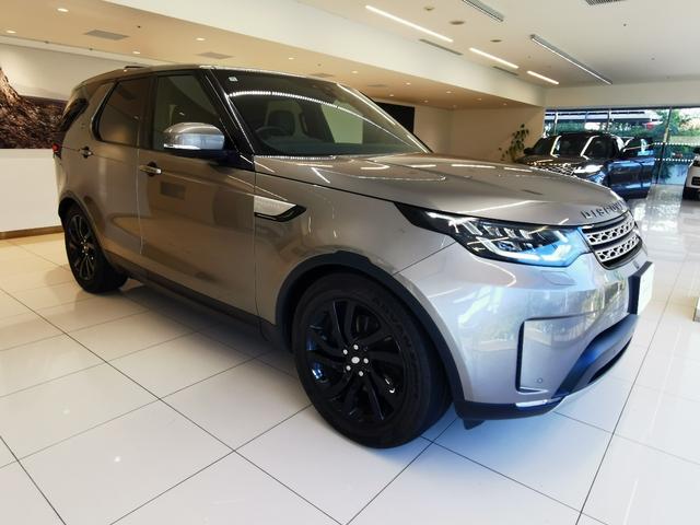 ディスカバリー ＨＳＥ　禁煙車　１オナ　黒革　シートＨ　ＭＥＲＩＤＩＡＮ　２０ＡＷ　インタラクティブドライバーディスプレイ　ＡＣＣ　ＬＥＤヘッドライト　電動調整ステアリングコラム　サラウンドカメラ　フロントフォグランプ（19枚目）