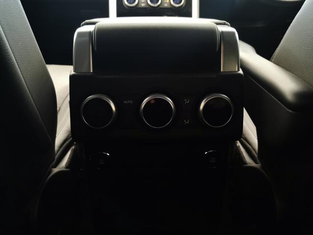 ディスカバリー ＨＳＥ　禁煙車　１オナ　黒革　シートＨ　ＭＥＲＩＤＩＡＮ　２０ＡＷ　インタラクティブドライバーディスプレイ　ＡＣＣ　ＬＥＤヘッドライト　電動調整ステアリングコラム　サラウンドカメラ　フロントフォグランプ（37枚目）