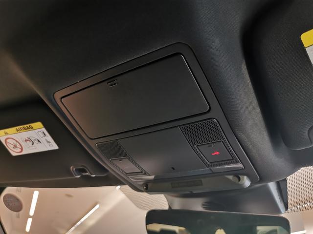 ディスカバリー ＨＳＥ　禁煙車　１オナ　黒革　シートＨ　ＭＥＲＩＤＩＡＮ　２０ＡＷ　インタラクティブドライバーディスプレイ　ＡＣＣ　ＬＥＤヘッドライト　電動調整ステアリングコラム　サラウンドカメラ　フロントフォグランプ（51枚目）