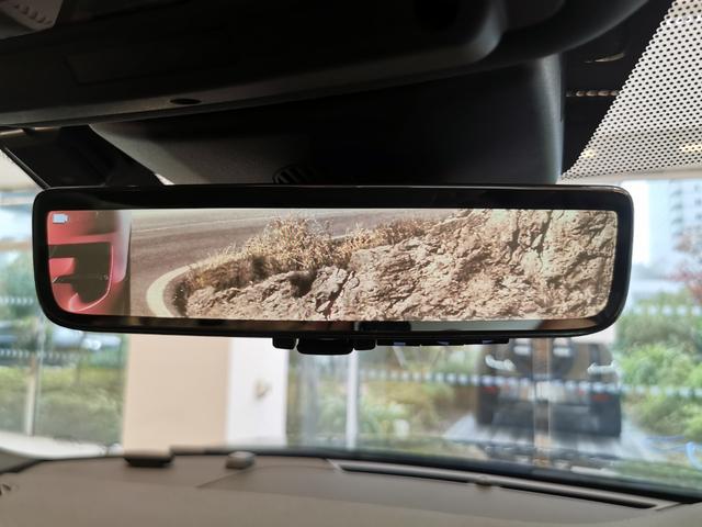 レンジローバーイヴォーク R-ダイナミック S 禁煙車 黒革 SR シートH 20AW 液晶メーター クリアサイトインテリアリアビューミラー パワーテールゲート ACC プレミアムLEDヘッドライト パドルシフト ブラインドスポットモニター(11枚目)
