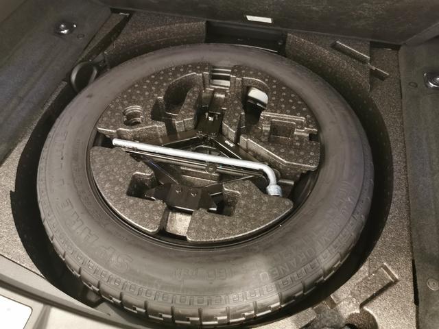 レンジローバーイヴォーク R-ダイナミック S 禁煙車 黒革 SR シートH 20AW 液晶メーター クリアサイトインテリアリアビューミラー パワーテールゲート ACC プレミアムLEDヘッドライト パドルシフト ブラインドスポットモニター(41枚目)