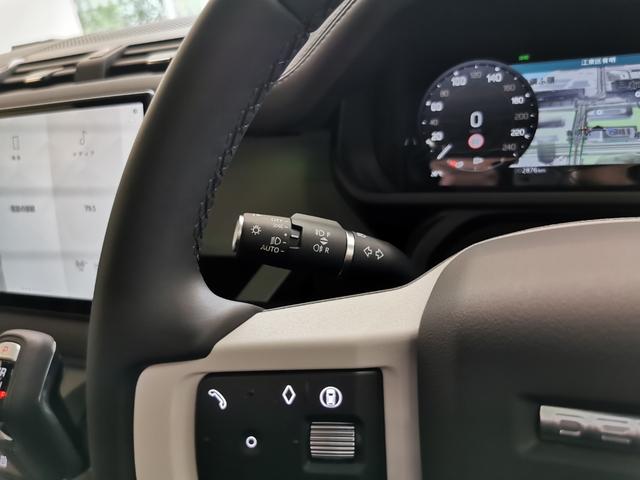 ディフェンダー 130X-ダイナミックSE D350 禁煙車 1オナ SR Aサス シートHC MERIDIAN リアシートH 20インチAW インタラクティブドライバーディスプレイ ワイヤレスデバイスチャージング クリアサイトインテリアリアビューミラー(52枚目)