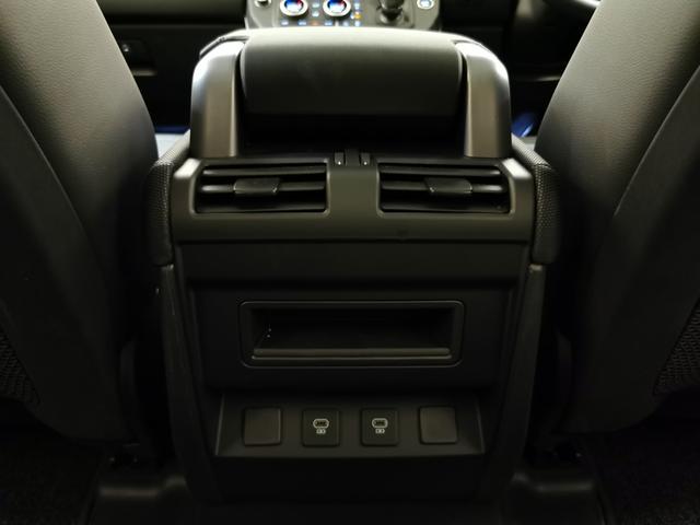 ディフェンダー カウンティエクステリアパックキュレテッドフォジャパン 禁煙車 1オナ 黒革 シートH エアサス 20インチ”スタイル9013” コールドクライメートパック タスマンブルーコントラストルーフ オールテレインタイヤ エアサスペンションパック(34枚目)