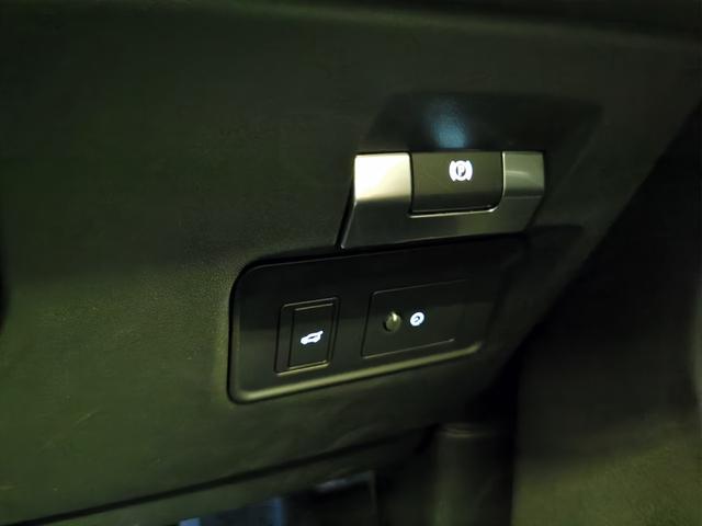 ディスカバリースポーツ ベースグレード 180PS 禁煙車 1オナ 7人乗り シートH 液晶ミラー インタラクティブドライバーディスプレイ ACC プレミアムLEDヘッドライト パワーテールゲート フロントフォグランプ ステアリングヒーター(33枚目)