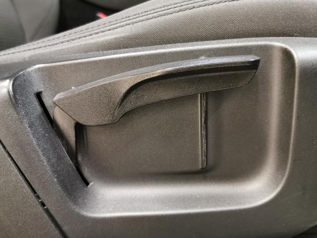 ディスカバリースポーツ ベースグレード 180PS 禁煙車 1オナ 7人乗り シートH 液晶ミラー インタラクティブドライバーディスプレイ ACC プレミアムLEDヘッドライト パワーテールゲート フロントフォグランプ ステアリングヒーター(50枚目)