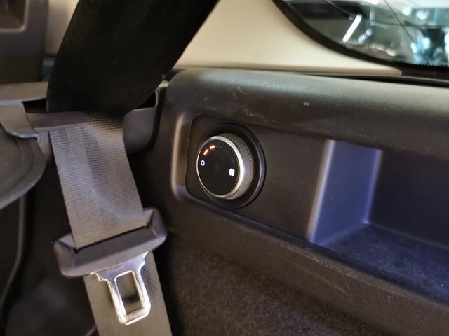 ディスカバリースポーツ ベースグレード 180PS 禁煙車 1オナ 7人乗り シートH 液晶ミラー インタラクティブドライバーディスプレイ ACC プレミアムLEDヘッドライト パワーテールゲート フロントフォグランプ ステアリングヒーター(52枚目)