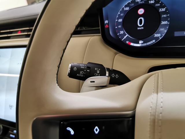 レンジローバー HSE P530 ロングホイールベース 禁煙車 1オナ 黒革 SR 電ステ MERIDIAN HUD 全席シートH&C プレミアムアップグレードインテリアパック 11.4インチリアシートエンターテインメント 4ゾーンクライメートコントロール(48枚目)