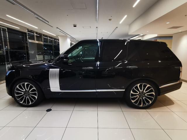 レンジローバー オートバイオグラフィー 525PS 禁煙車 1オナ 白革 SR シートH&C MERIDIAN 22インチAW インタラクティブドライバーディスプレイ ステアリングH 電動調整ステアリングコラム リアエンターテイメント シートマッサージ(20枚目)