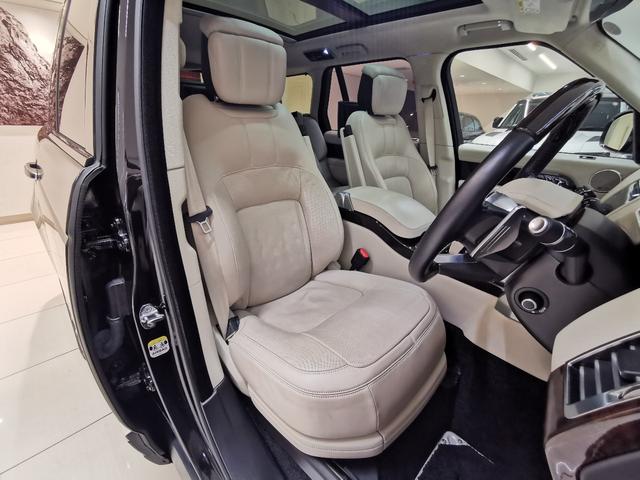 レンジローバー オートバイオグラフィー 525PS 禁煙車 1オナ 白革 SR シートH&C MERIDIAN 22インチAW インタラクティブドライバーディスプレイ ステアリングH 電動調整ステアリングコラム リアエンターテイメント シートマッサージ(28枚目)