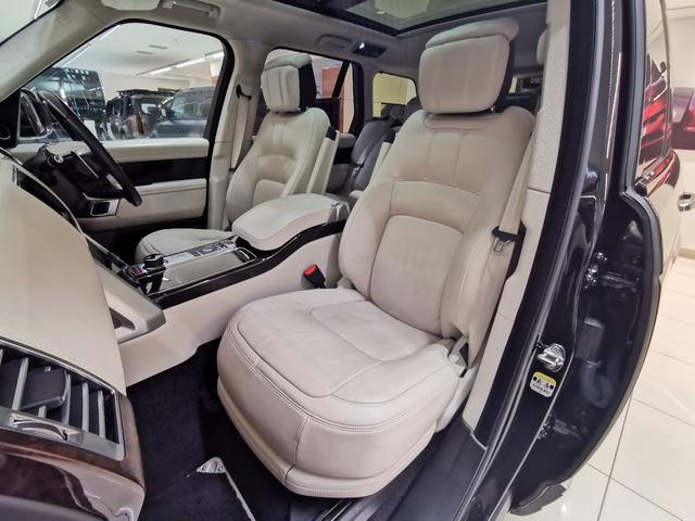 レンジローバー オートバイオグラフィー 525PS 禁煙車 1オナ 白革 SR シートH&C MERIDIAN 22インチAW インタラクティブドライバーディスプレイ ステアリングH 電動調整ステアリングコラム リアエンターテイメント シートマッサージ(29枚目)