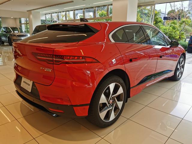 Ｉペイス ＨＳＥ　１オーナー　黒革シート　フロントシートヒーター＆クーラー　リアシートヒーター　ＭＥＲＩＤＩＡＮサラウンド　ヘッドアップディスプレイ　電子制御エアサスペンション　インタラクティブドライバーディスプレイ（21枚目）