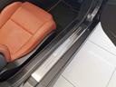 JAGUARならではの高級感と水平性を意識したデザインになっており、無駄のないラグジュアリーな作りを実現したインテリアとなっております。