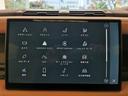 新しく生まれ変わったインフォテイメントシステム「Pivi Pro」を搭載します。AppleCarPlay / Android Auto接続にも対応。より直感的でスマートな操作が可能となります。