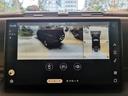 【360°サラウンドカメラ】全周囲のカメラを繋ぎ合わせ上からのアングルを画面上に映し出します。見やすい為バックも安全に運転できます。