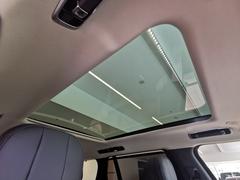 ���ɥ����С��Ҥ������ο�ľ�˥ǥ����󤵤줿�����ϼ֤���ϩ�Ƿ����Ƥ��뤫�Ѥäȸ��Ǥ��ǧ�Ǥ���٤ο�ľ�˥ǥ����󤵤줿�����ˤʤ�ޤ��������ꥹ�֤ʤ�ǤϤ�����夤��ʷ�ϵ��⹥ɾ�Ǥ��� 3