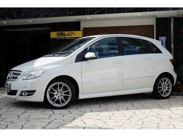 Bクラス B180スポーツパッケージ スポーツパッケージ専用ステアリングシフトスイッチ パワステ パワーウインドウ 運転席エアバッグ クルーズコントロール エアコン ABS イモビライザー Wエアバッグ(14枚目)