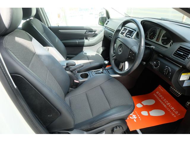 Bクラス B180スポーツパッケージ スポーツパッケージ専用ステアリングシフトスイッチ パワステ パワーウインドウ 運転席エアバッグ クルーズコントロール エアコン ABS イモビライザー Wエアバッグ(39枚目)