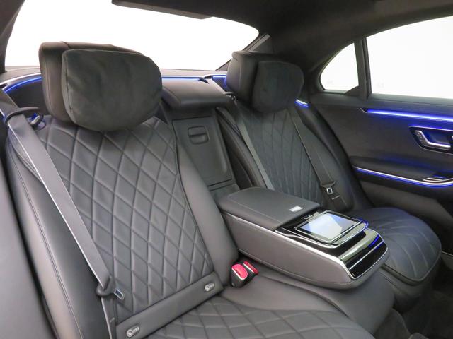 Ｓクラス Ｓ５００　４マチック　ロング　ＡＭＧライン　リアコンフォートパッケージ　ＡＲヘッドアップディスプレイ　３Ｄコックピットディスプレイ　Ｂｌｕｅｔｏｏｔｈ接続　ＥＴＣ　ＬＥＤヘッドライト　ＴＶ　アイドリングストップ　オットマン　クルーズコントロール（12枚目）