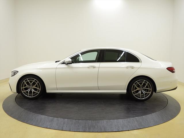 Ｅクラス Ｅ２００　スポーツ　ＡＭＧラインインテリアパッケージ　エクスクルーシブパッケージ　Ｂｌｕｅｔｏｏｔｈ接続　ＥＴＣ　ＬＥＤヘッドライト　ＴＶ　アイドリングストップ　クルーズコントロール　コネクテッド機能　サイドカメラ（3枚目）