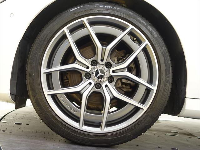 Ｅクラス Ｅ２００　スポーツ　ＡＭＧラインインテリアパッケージ　エクスクルーシブパッケージ　Ｂｌｕｅｔｏｏｔｈ接続　ＥＴＣ　ＬＥＤヘッドライト　ＴＶ　アイドリングストップ　クルーズコントロール　コネクテッド機能　サイドカメラ（10枚目）