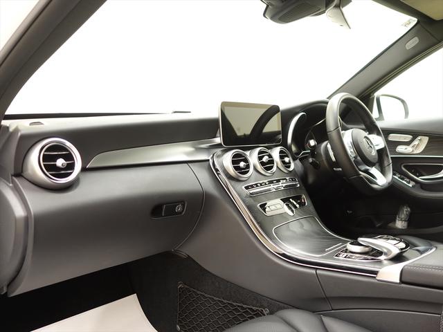 Ｃクラス Ｃ２２０　ｄ　アバンギャルド　ＡＭＧライン　Ｂｌｕｅｔｏｏｔｈ接続　ＥＴＣ　ＬＥＤヘッドライト　ＴＶ　アイドリングストップ　クルーズコントロール　コネクテッド機能　シートヒーター　トランクスルー　ナビ　バックモニター　パワーシート　フロアマット（14枚目）