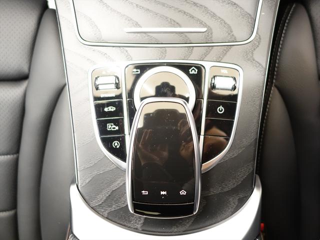 Ｃクラス Ｃ２２０　ｄ　アバンギャルド　ＡＭＧライン　Ｂｌｕｅｔｏｏｔｈ接続　ＥＴＣ　ＬＥＤヘッドライト　ＴＶ　アイドリングストップ　クルーズコントロール　コネクテッド機能　シートヒーター　トランクスルー　ナビ　バックモニター　パワーシート　フロアマット（24枚目）