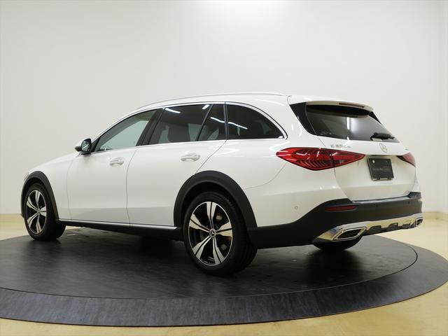 Ｃクラスオールテレイン Ｃ２２０　ｄ　４マチック　オールテレイン　レザーエクスクルーシブパッケージ　Ｂｌｕｅｔｏｏｔｈ接続　ＥＴＣ　ＬＥＤヘッドライト　ＴＶ　アイドリングストップ　クルーズコントロール　コネクテッド機能　サイドカメラ　サンルーフ・ガラスルーフ（4枚目）