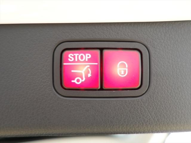 Ｃクラスオールテレイン Ｃ２２０　ｄ　４マチック　オールテレイン　レザーエクスクルーシブパッケージ　Ｂｌｕｅｔｏｏｔｈ接続　ＥＴＣ　ＬＥＤヘッドライト　ＴＶ　アイドリングストップ　クルーズコントロール　コネクテッド機能　サイドカメラ　サンルーフ・ガラスルーフ（6枚目）