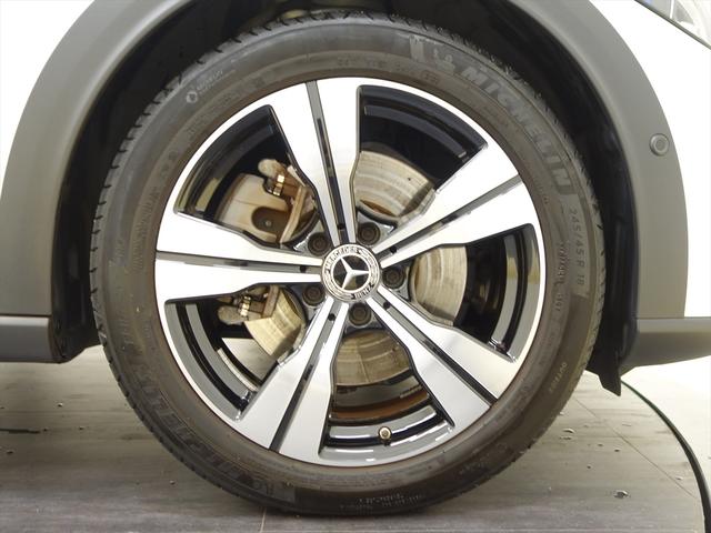 Ｃクラスオールテレイン Ｃ２２０　ｄ　４マチック　オールテレイン　レザーエクスクルーシブパッケージ　Ｂｌｕｅｔｏｏｔｈ接続　ＥＴＣ　ＬＥＤヘッドライト　ＴＶ　アイドリングストップ　クルーズコントロール　コネクテッド機能　サイドカメラ　サンルーフ・ガラスルーフ（8枚目）