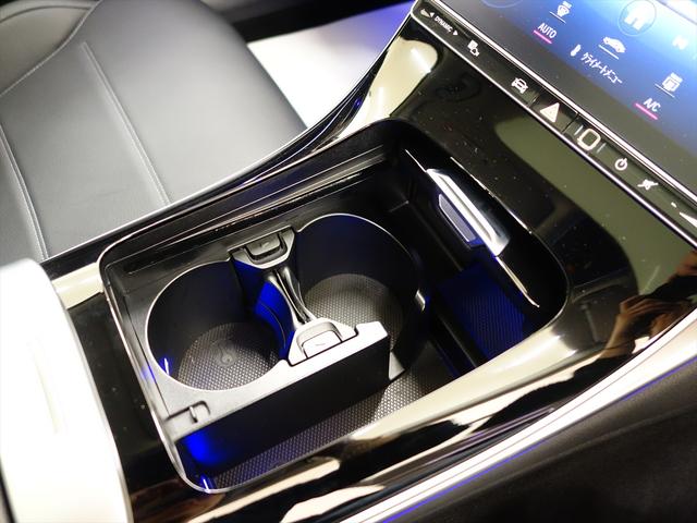 Ｃクラスオールテレイン Ｃ２２０　ｄ　４マチック　オールテレイン　レザーエクスクルーシブパッケージ　Ｂｌｕｅｔｏｏｔｈ接続　ＥＴＣ　ＬＥＤヘッドライト　ＴＶ　アイドリングストップ　クルーズコントロール　コネクテッド機能　サイドカメラ　サンルーフ・ガラスルーフ（25枚目）