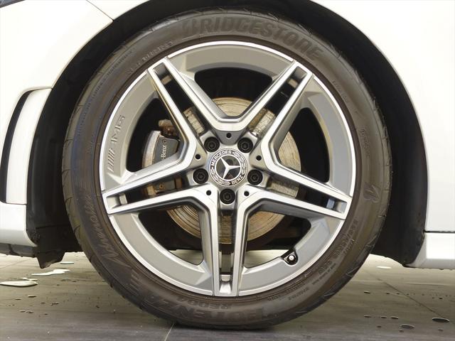 Aクラスセダン A180 スタイル セダン AMGライン レーダーセーフティパッケージ AMGレザーエクスクルーシブパッケージ アドバンスドパッケージ ナビゲーションパッケージ Bluetooth接続 ETC LEDヘッドライト TV アイドリングストップ(9枚目)