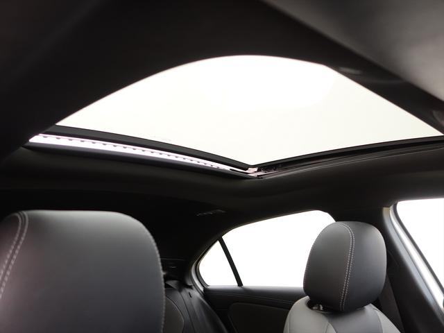 Aクラスセダン A180 スタイル セダン AMGライン レーダーセーフティパッケージ AMGレザーエクスクルーシブパッケージ アドバンスドパッケージ ナビゲーションパッケージ Bluetooth接続 ETC LEDヘッドライト TV アイドリングストップ(16枚目)