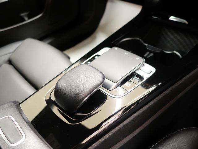 Aクラスセダン A180 スタイル セダン AMGライン レーダーセーフティパッケージ AMGレザーエクスクルーシブパッケージ アドバンスドパッケージ ナビゲーションパッケージ Bluetooth接続 ETC LEDヘッドライト TV アイドリングストップ(24枚目)