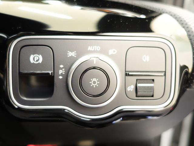 ＣＬＡクラス ＣＬＡ２００　ｄ　ＡＭＧラインパッケージ　Ｂｌｕｅｔｏｏｔｈ接続　ＥＴＣ　ＬＥＤヘッドライト　ＴＶ　アイドリングストップ　クルーズコントロール　コネクテッド機能　シートヒーター　トランクスルー　ナビ　バックモニター（20枚目）