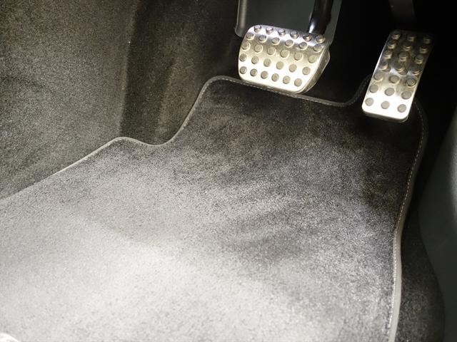 ＣＬＡクラス ＣＬＡ２００　ｄ　ＡＭＧラインパッケージ　Ｂｌｕｅｔｏｏｔｈ接続　ＥＴＣ　ＬＥＤヘッドライト　ＴＶ　アイドリングストップ　クルーズコントロール　コネクテッド機能　シートヒーター　トランクスルー　ナビ　バックモニター（34枚目）