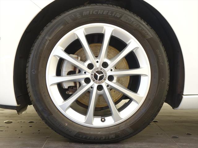 Ｂクラス Ｂ２００　ｄ　ナビゲーションパッケージ　Ｂｌｕｅｔｏｏｔｈ接続　ＥＴＣ　ＬＥＤヘッドライト　ＴＶ　アイドリングストップ　クルーズコントロール　コネクテッド機能　シートヒーター　トランクスルー　ナビ　バックモニター（10枚目）