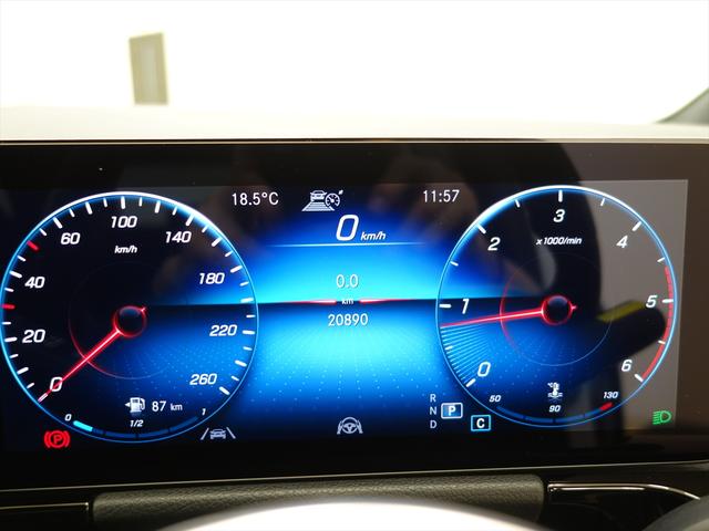 Ｂクラス Ｂ２００　ｄ　ナビゲーションパッケージ　Ｂｌｕｅｔｏｏｔｈ接続　ＥＴＣ　ＬＥＤヘッドライト　ＴＶ　アイドリングストップ　クルーズコントロール　コネクテッド機能　シートヒーター　トランクスルー　ナビ　バックモニター（30枚目）