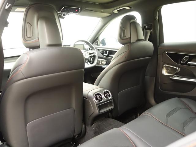 Ｃクラス Ｃ４３　４マチック　Ｂｌｕｅｔｏｏｔｈ接続　ＥＴＣ　ＬＥＤヘッドライト　ＴＶ　アイドリングストップ　クルーズコントロール　コネクテッド機能　サイドカメラ　サンルーフ・ガラスルーフ　シートエアコン　シートヒーター（13枚目）