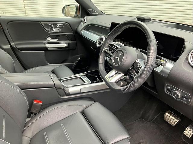 GLB GLB35 4マチック アドバンスドパッケージ 3列シート Bluetooth接続 ETC LEDヘッドライト TV アイドリングストップ クルーズコントロール コネクテッド機能 サイドカメラ サンルーフ・ガラスルーフ(11枚目)