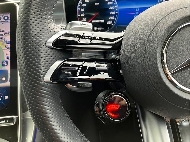 GLC GLC43 4マチック AMGレザーエクスクルーシブパッケージ Bluetooth接続 ETC LEDヘッドライト TV アイドリングストップ クルーズコントロール コネクテッド機能 サイドカメラ サンルーフ・ガラスルーフ(15枚目)