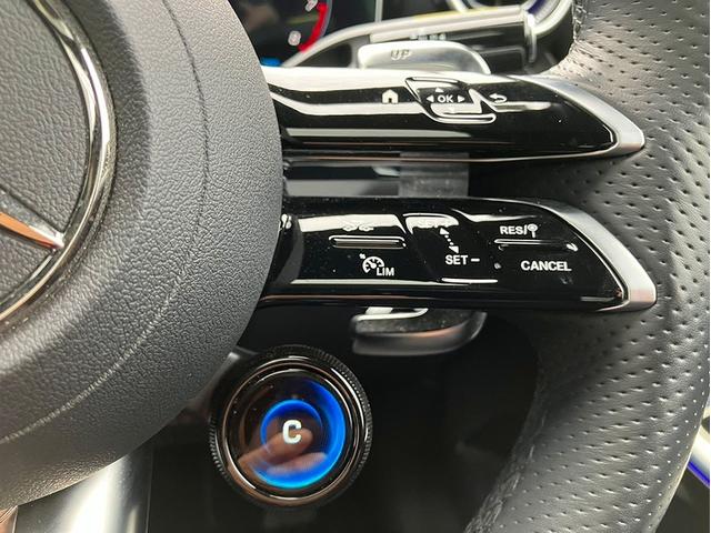 GLC GLC43 4マチック AMGレザーエクスクルーシブパッケージ Bluetooth接続 ETC LEDヘッドライト TV アイドリングストップ クルーズコントロール コネクテッド機能 サイドカメラ サンルーフ・ガラスルーフ(16枚目)