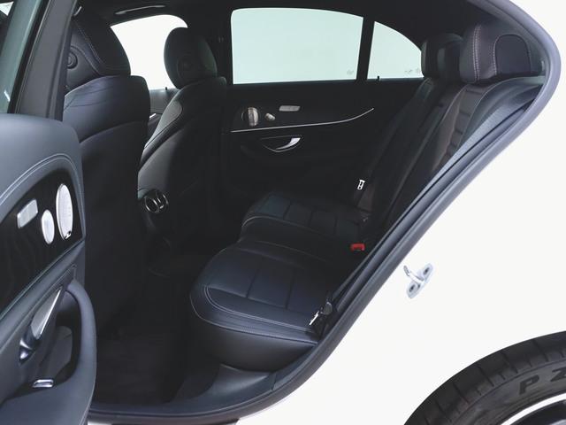 Ｅクラス Ｅ２００　スポーツ　ＡＭＧラインインテリアパッケージ　エクス　クルーシブパッケージ（29枚目）