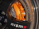 ニスモ　外装は人気のブリリアントホワイトパールで正真正銘の希少ｎｉｓｍｏ　走行距離１万ｋｍ前後の車両が多い中こちらのニスモは走行わずか９７０ｋｍ（18枚目）