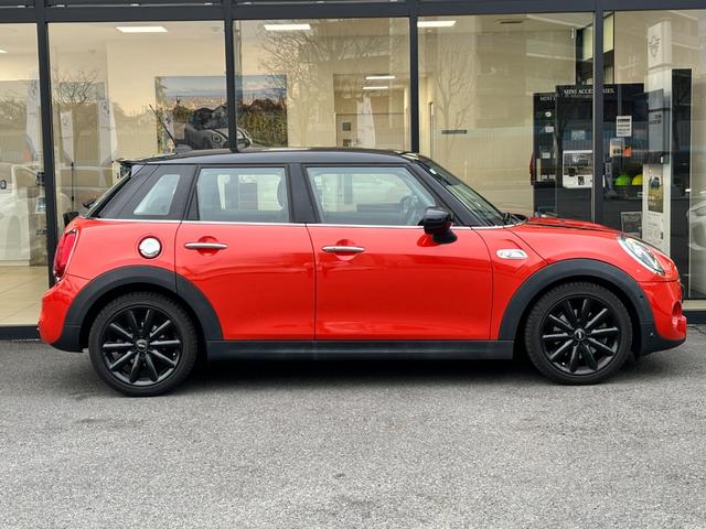 ＭＩＮＩ ＭＩＮＩ