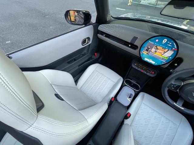 ＭＩＮＩ クーパーＳ　コンバーチブル　フェイバリット・トリム　【正規認定中古車】【全国正規ディーラー保証付／２年・走行距離無制限】弊社デモカー　ＪＣＷシート　ｈａｒｍａｎ／ｋａｒｄｏｎ　ステアリングホイール　運転席アクティブシート　アダプティブＬＥＤヘッドライト（46枚目）