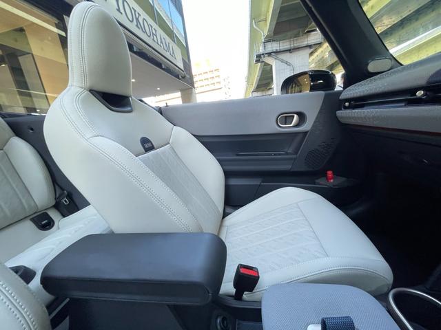 ＭＩＮＩ クーパーＳ　コンバーチブル　フェイバリット・トリム　【正規認定中古車】【全国正規ディーラー保証付／２年・走行距離無制限】弊社デモカー　ＪＣＷシート　ｈａｒｍａｎ／ｋａｒｄｏｎ　ステアリングホイール　運転席アクティブシート　アダプティブＬＥＤヘッドライト（57枚目）