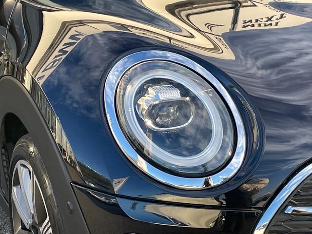 MINI クーパーS クラブマン 【正規認定中古車】【全国正規ディーラー保証付/2年・走行距離無制限】18AW LED コンフォートアクセス 社外TV 白革スポーツPシート バックカメラ インテリジェントセーフティ(13枚目)