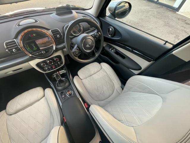 MINI クーパーS クラブマン 【正規認定中古車】【全国正規ディーラー保証付/2年・走行距離無制限】18AW LED コンフォートアクセス 社外TV 白革スポーツPシート バックカメラ インテリジェントセーフティ(30枚目)
